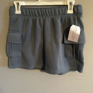 NWT Medium Sweatshirt Shorts Size Medium